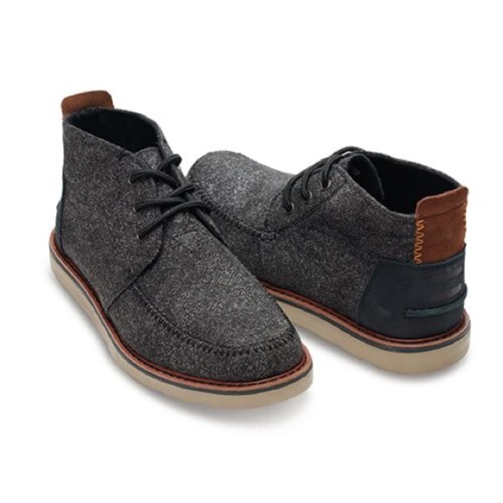 TOMS Black Herringbone Leather Chukka Boot